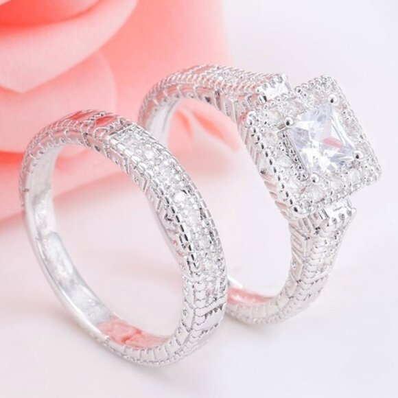 Women's White Zirconia Princess Cushioned Set on Sterling Silver Wedding Set - Picture 2 of 4